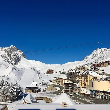 Apartment T2 Pour 4 Pers. Avec Terrasse, Piscine Couverte Et Salle De Fitness, Proche Des Pistes - Fr-1-404-199 *
